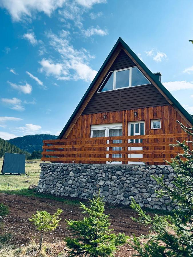 Nomad Lodge Zminica Žabljak Kültér fotó