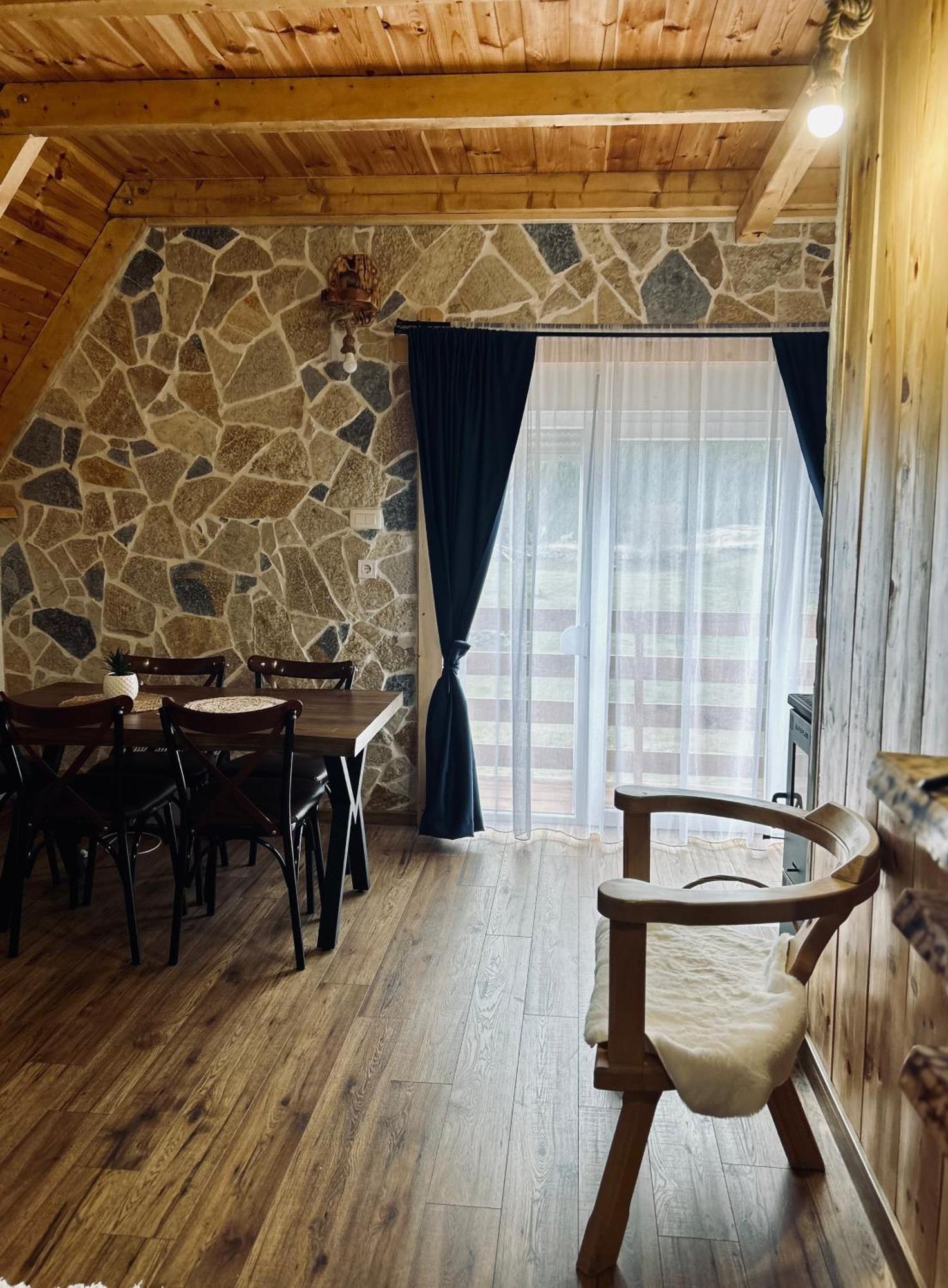 Nomad Lodge Zminica Žabljak Kültér fotó