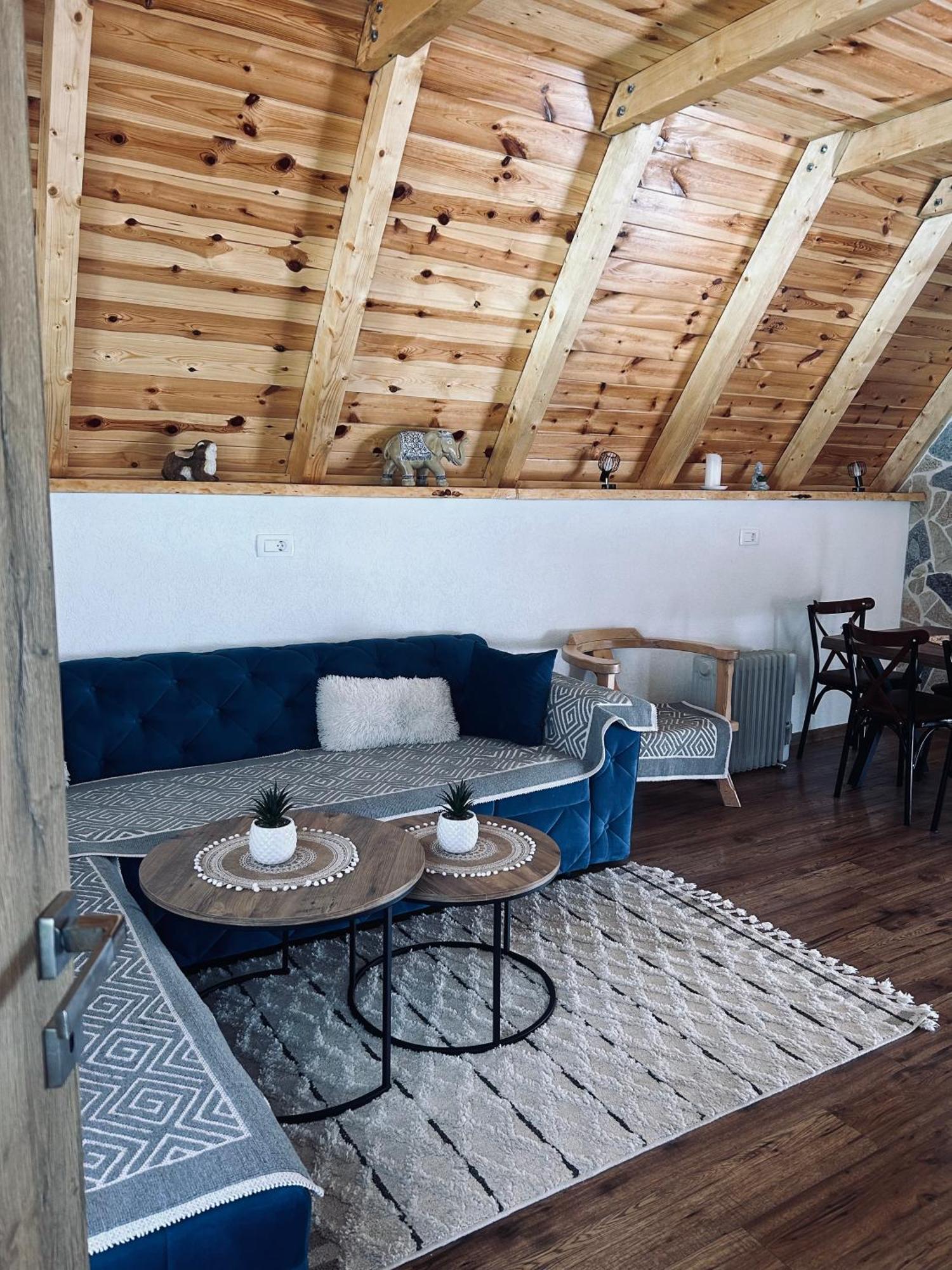 Nomad Lodge Zminica Žabljak Kültér fotó